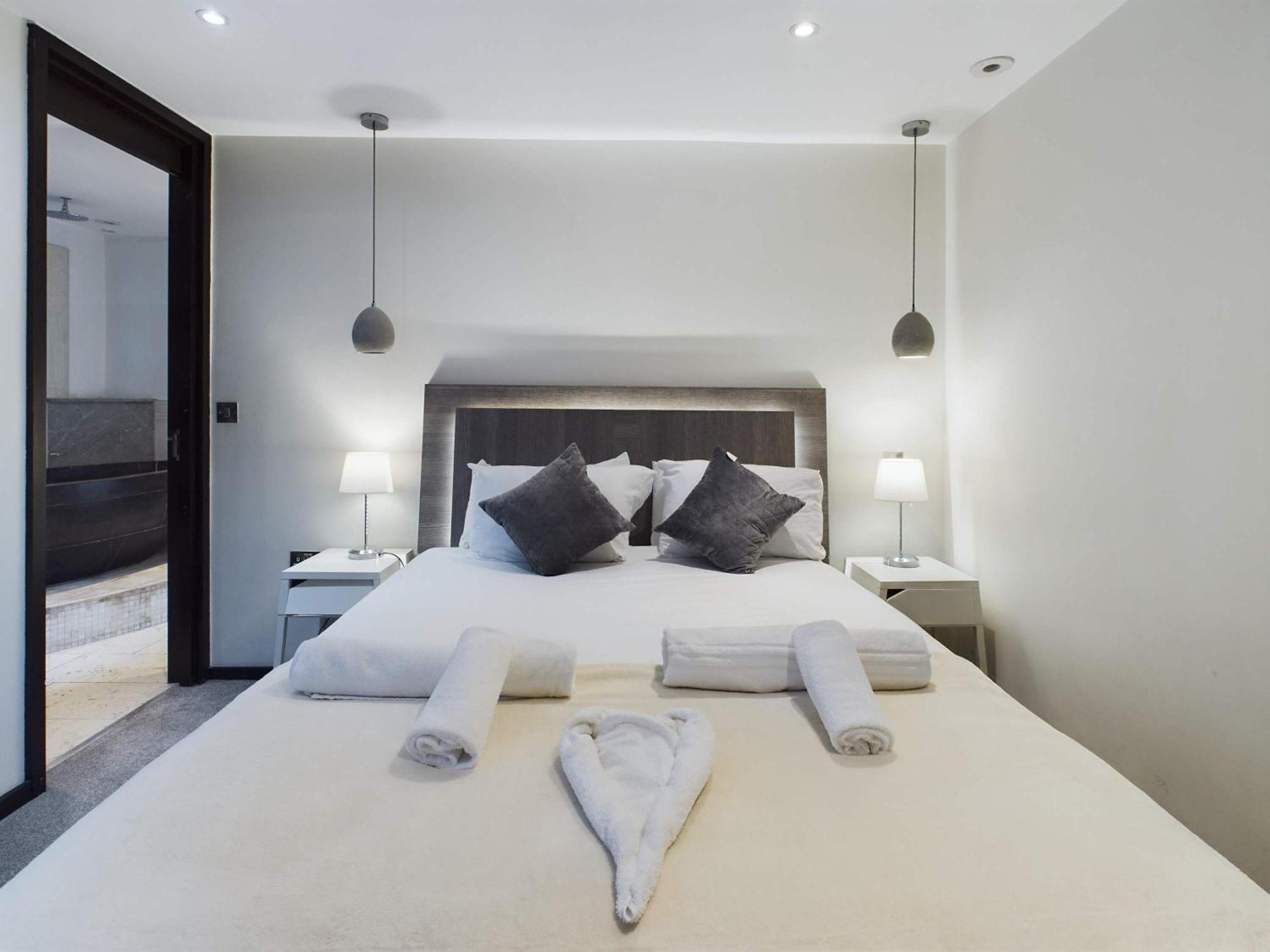 Luxurious 3 Bedroom In Belfast