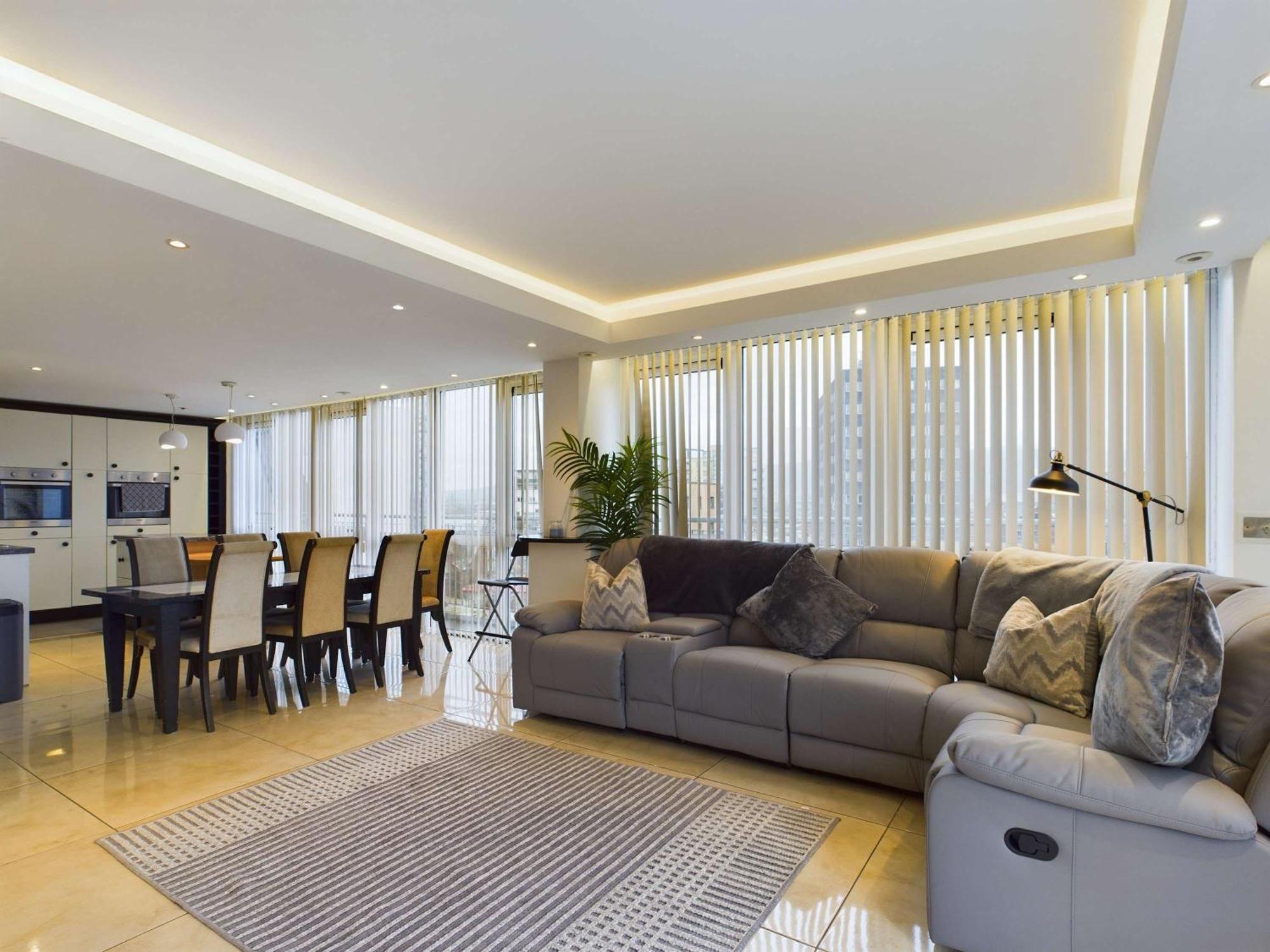 Luxurious 3 Bedroom In Belfast